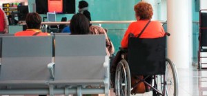 El CERMI pide que revisen los derechos de los pasajeros aéreos con discapacidad